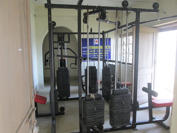 Multistation gym